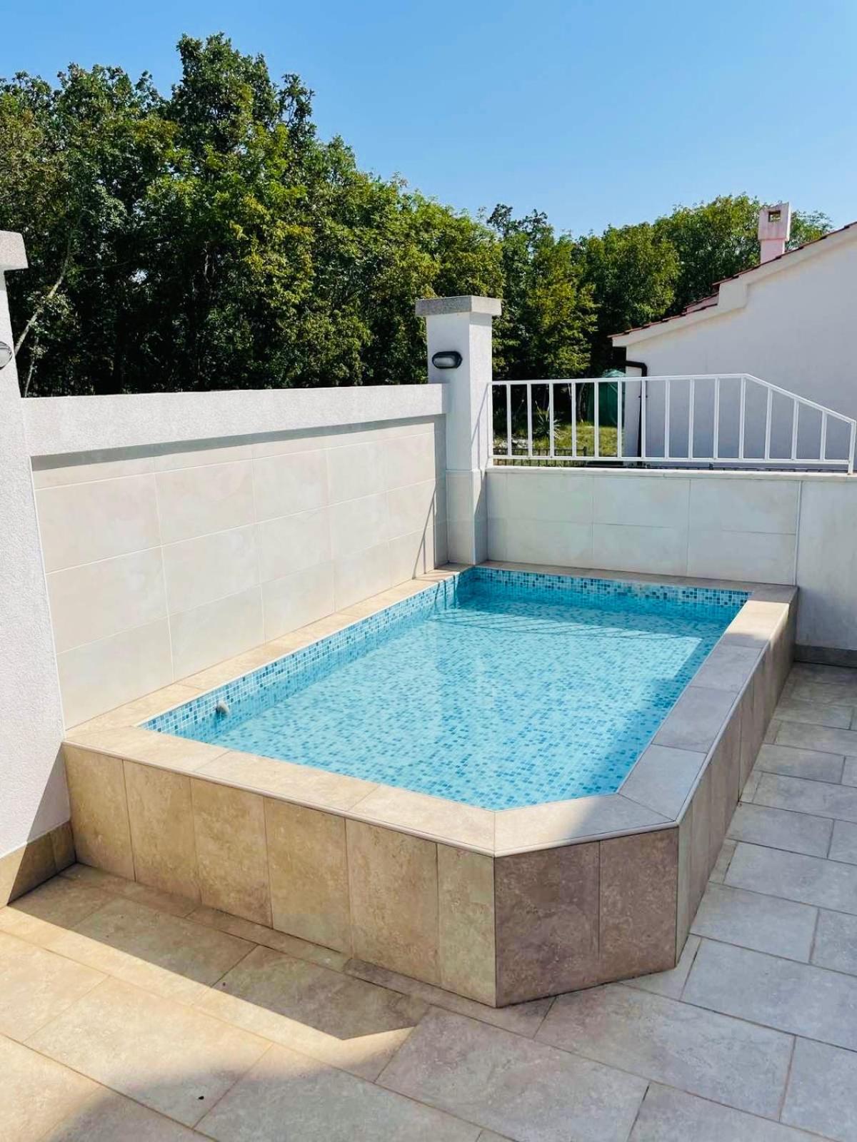 Apartments Lavanda 1 Njivice Dış mekan fotoğraf