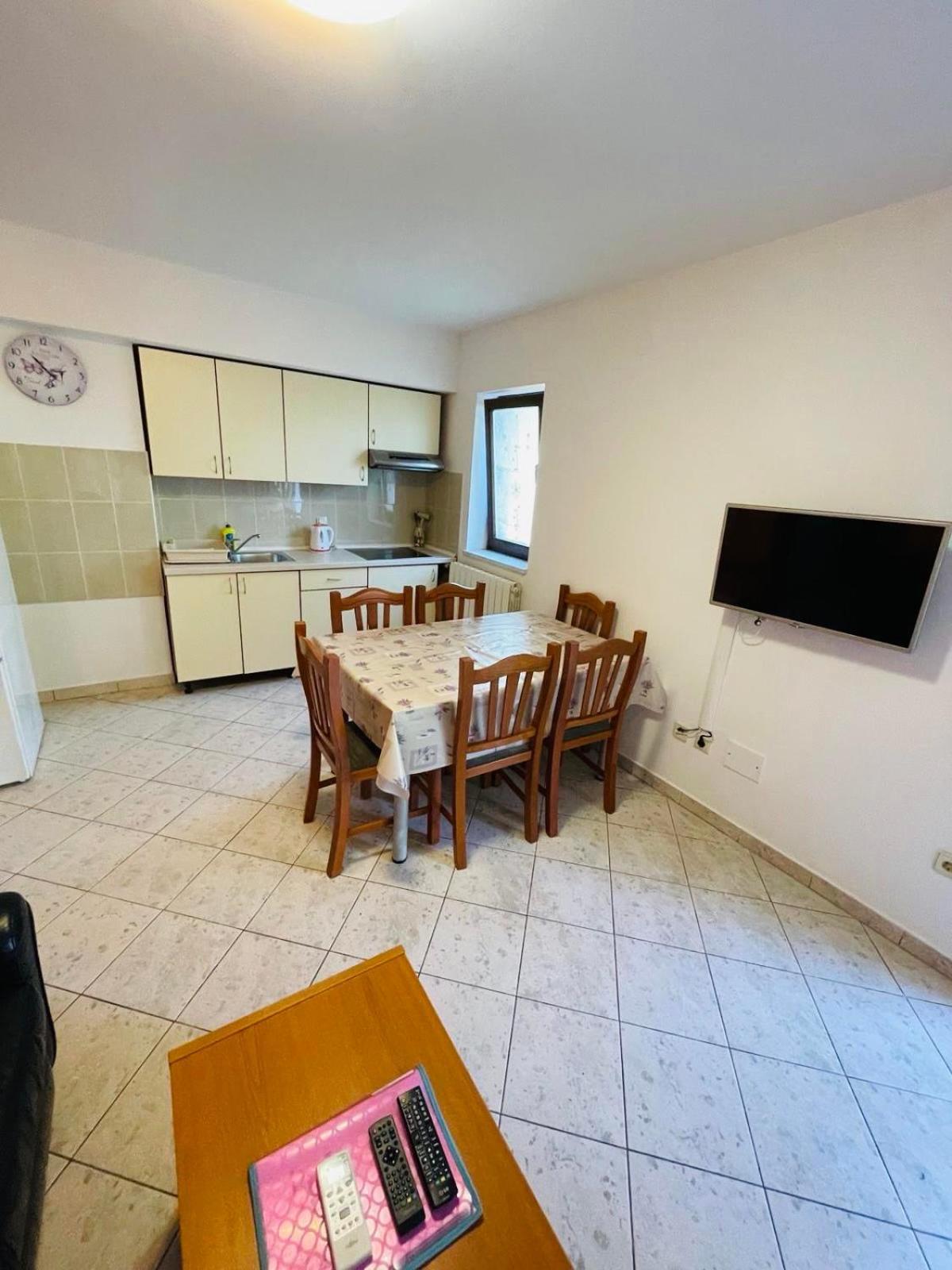 Apartments Lavanda 1 Njivice Dış mekan fotoğraf
